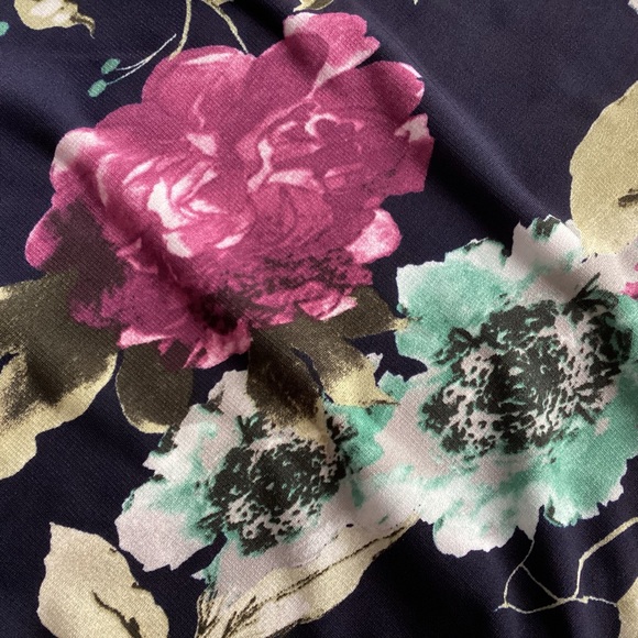 NWT Pinkblush Maternity Floral Surplice Tie Waist Pregnancy Maxi Dress Navy Blue - Picture 6 of 12